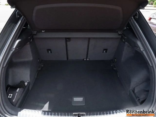 Audi Q3 35 TFSI S-Line