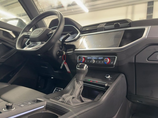 Audi Q3 45 TFSI Hybride S-Tronic