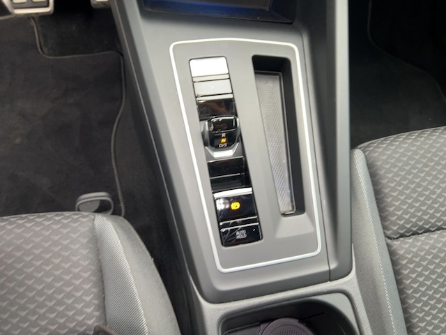 Volkswagen Golf 2.0 TDI DSG Golf VIII