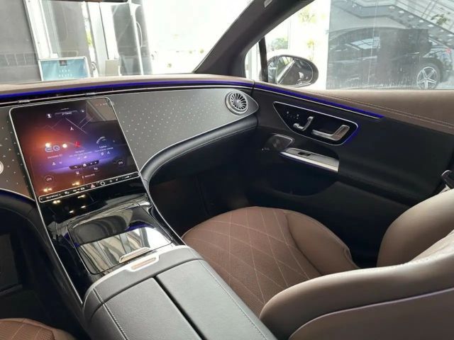 Mercedes-Benz EQE 350 AMG Line Sedan