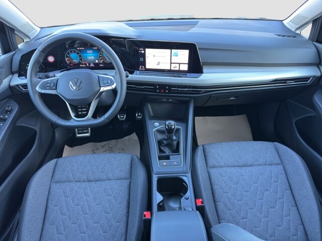 Volkswagen Golf 1.5 TSI Golf VIII Move