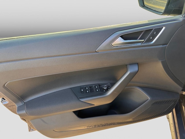 Volkswagen Polo 1.0 TSI DSG R-Line