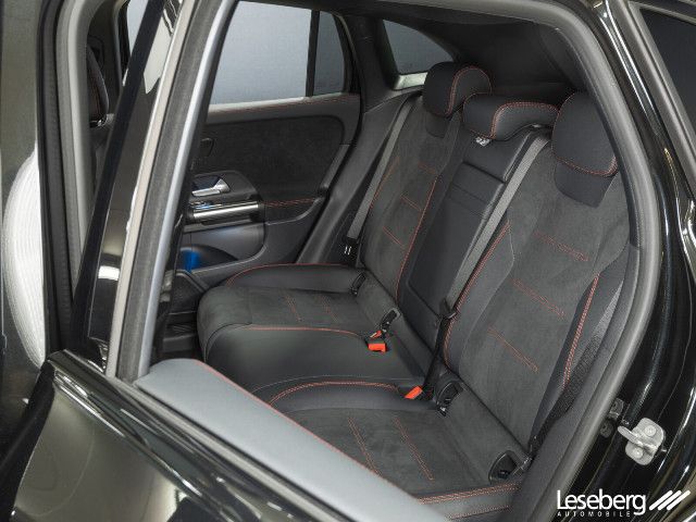 Mercedes-Benz EQA 300 4MATIC