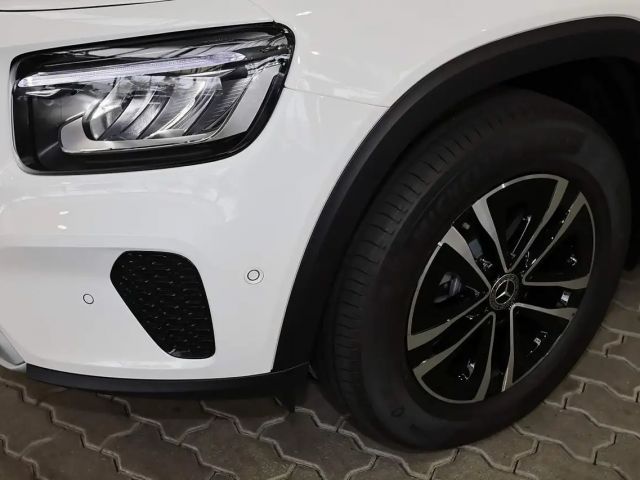 Mercedes-Benz GLB 220 4MATIC GLB 220 d