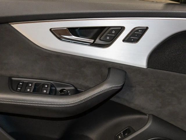 Audi Q8 55 TFSI Quattro S-Line