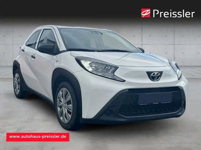 Toyota Aygo X Basis Hatchback