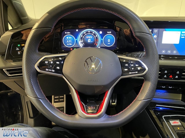 Volkswagen Golf 2.0 TSI DSG GTI