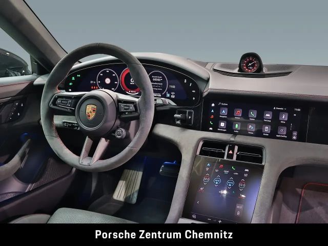 Porsche Taycan 4 GTS