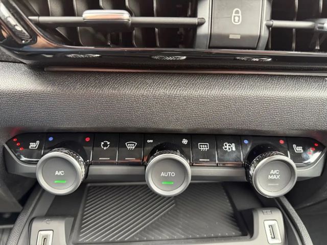 Citroën C4 Hybrid Max