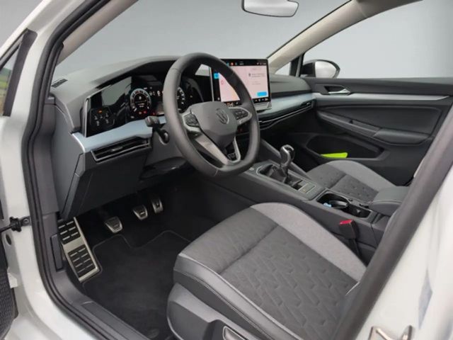 Volkswagen Golf 1.5 TSI Golf VIII