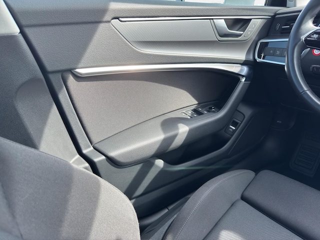 Audi A6 40 TDI Avant S-Tronic