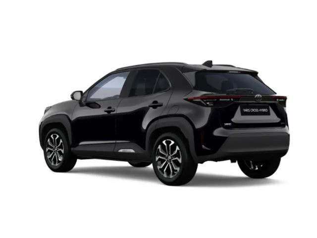 Toyota Yaris Cross TEAMPLAYER+SAFETY-P+WINTER-P+2025