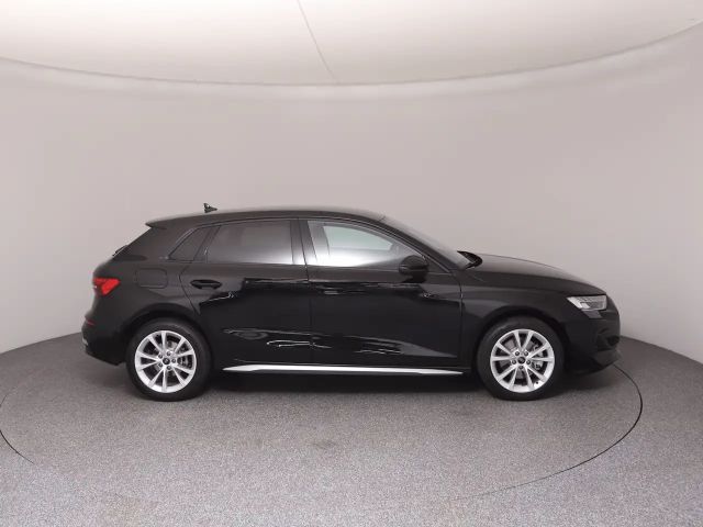 Audi A3 40 TFSI Hybride Sedan