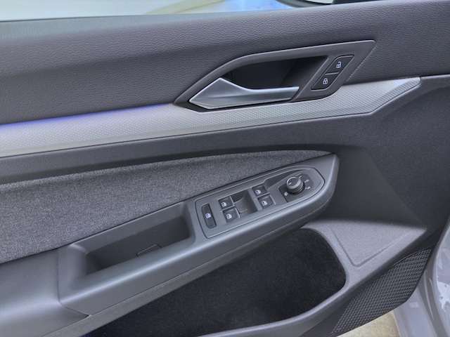 Volkswagen Golf 1.0 TSI Move Variant