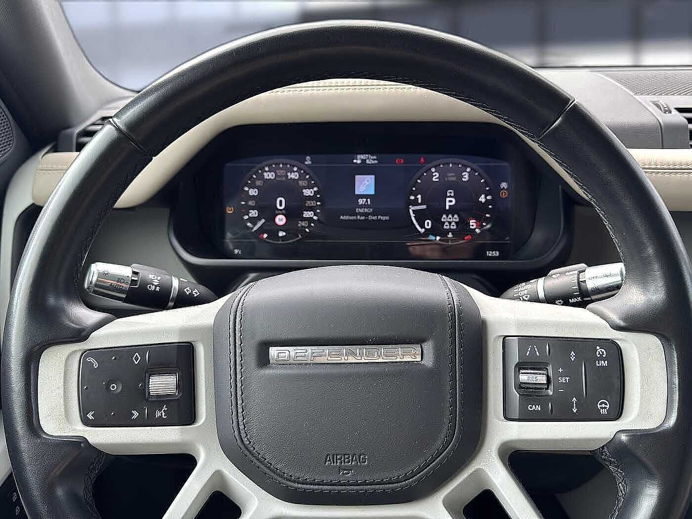 Land Rover Defender 110 HSE