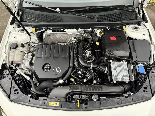 Mercedes-Benz A 180 Progressive