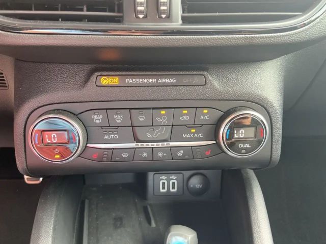 Ford Focus EcoBoost ST Line Wagon