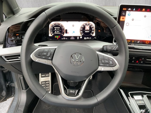 Volkswagen Golf DSG Style