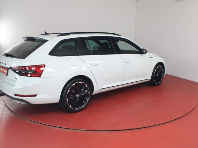 Skoda Superb 1.4 TSI Combi iV
