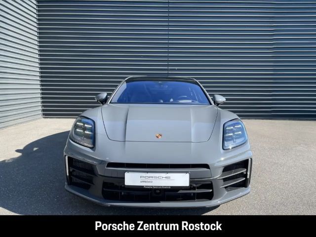 Porsche Panamera 4 E-Hybrid