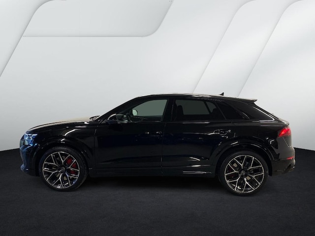 Audi RS Q8 Quattro