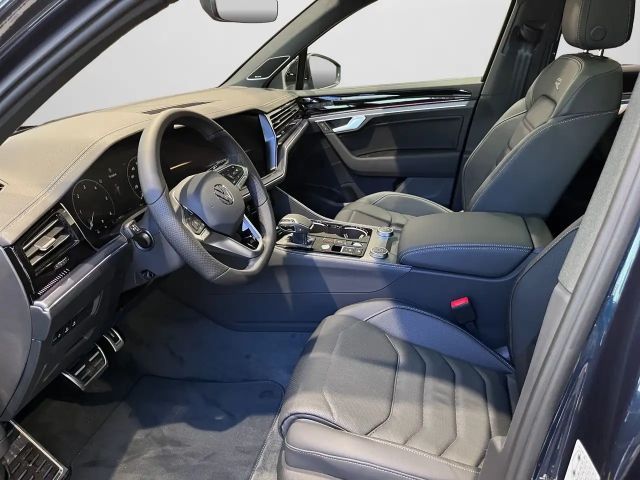 Volkswagen Touareg 4Motion R-Line