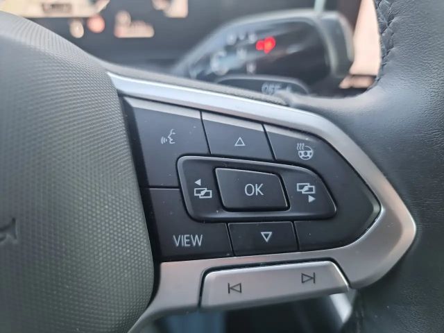 Volkswagen Passat 1.5 eTSI DSG Variant