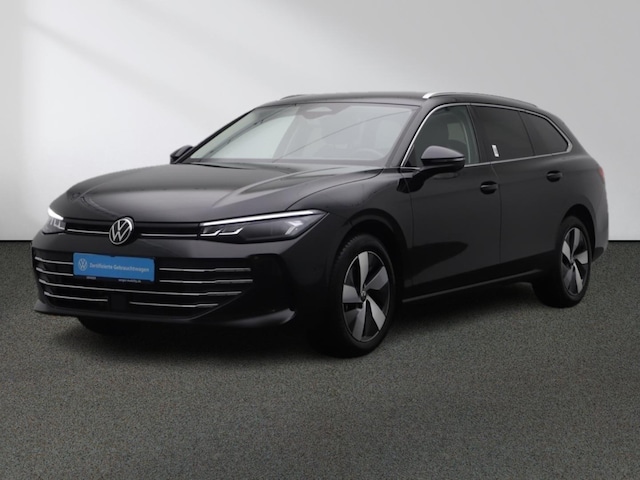 Volkswagen Passat 1.5 eTSI Business Variant