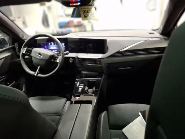 Opel Astra GS-Line Grand Sport