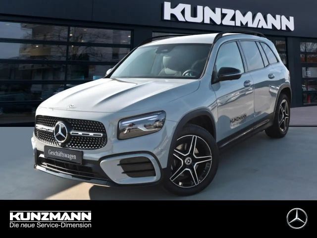 Mercedes-Benz GLB 200 AMG Line