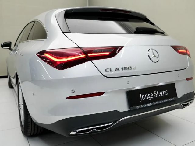 Mercedes-Benz CLA 180 CLA 180 d Shooting Brake