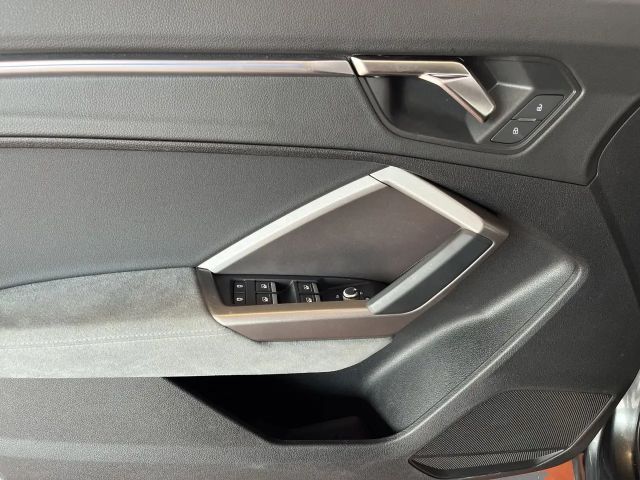 Audi Q3 35 TDI S-Line