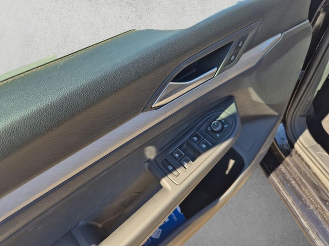 Volkswagen Golf 2.0 TDI DSG Life Variant