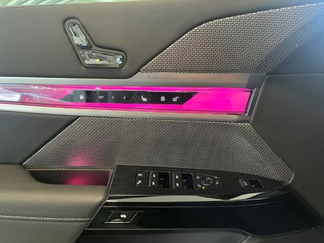 BMW 750 M-Sport Sedan xDrive