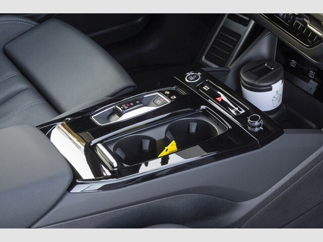 Audi Q6 e-tron SUV e-tron Audi Q6 SUV e-tron