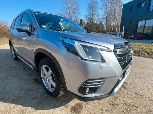 Subaru Forester Active e-Boxer e-Boxer