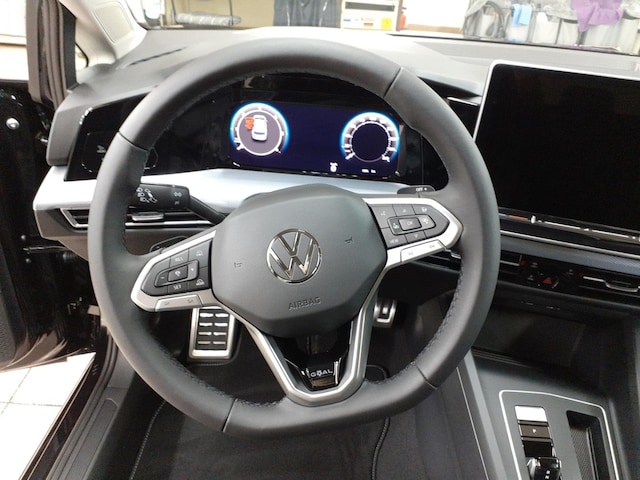 Volkswagen Golf 2.0 TDI DSG Golf VIII IQ.Drive