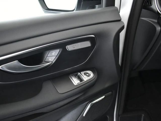 Mercedes-Benz V 250 AMG Line Style