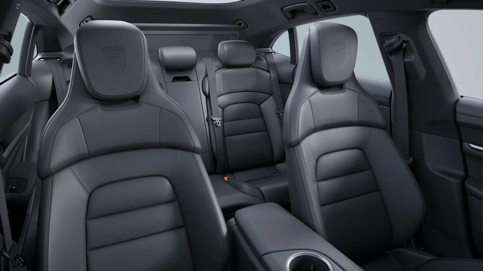 Porsche Taycan 4S Cross Turismo