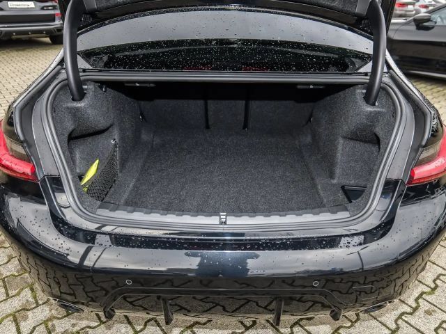 BMW 330 330i M-Sport Sedan