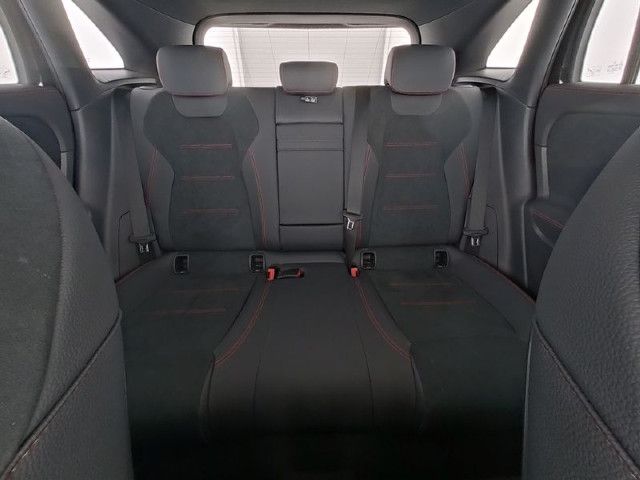 Mercedes-Benz EQA 300 4MATIC