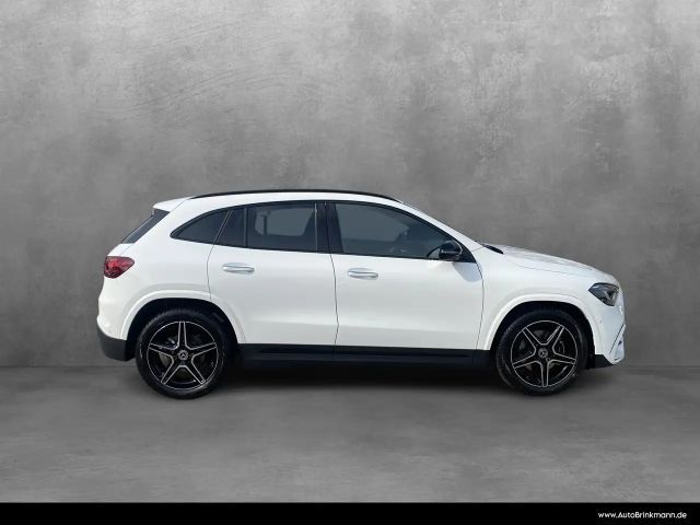Mercedes-Benz GLA 180 AMG Line