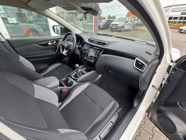 Nissan Qashqai 1.3 DIGAcenta Kam Shzg Temp Alu 2.Hand