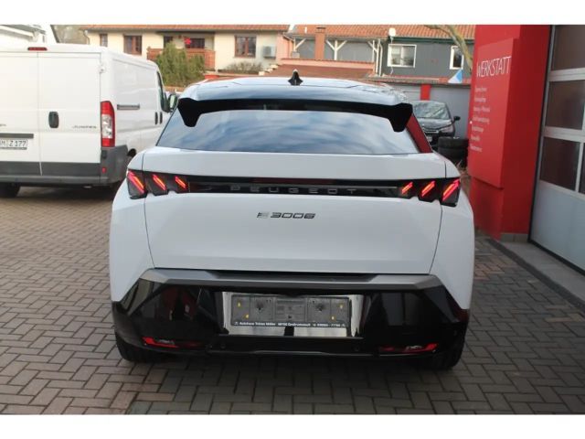 Peugeot E-3008 GT-Line