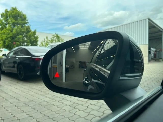 Mercedes-Benz A 180 Hatchback Progressive