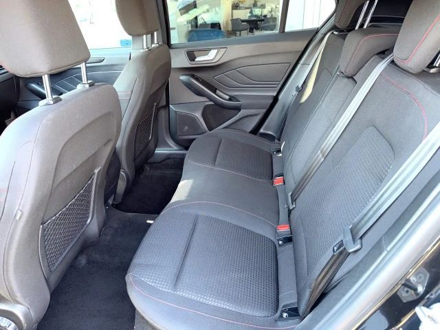 Ford Focus Limited ST Line