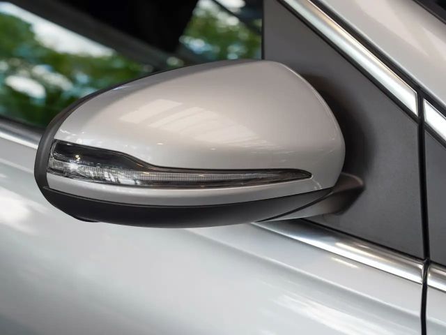 Mercedes-Benz B 180 B 180 d Progressive