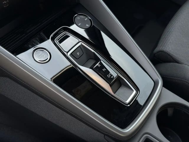 Audi A3 35 TFSI S-Line Sedan