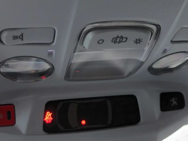 Peugeot 3008 Allure Pack EAT8 Hybrid