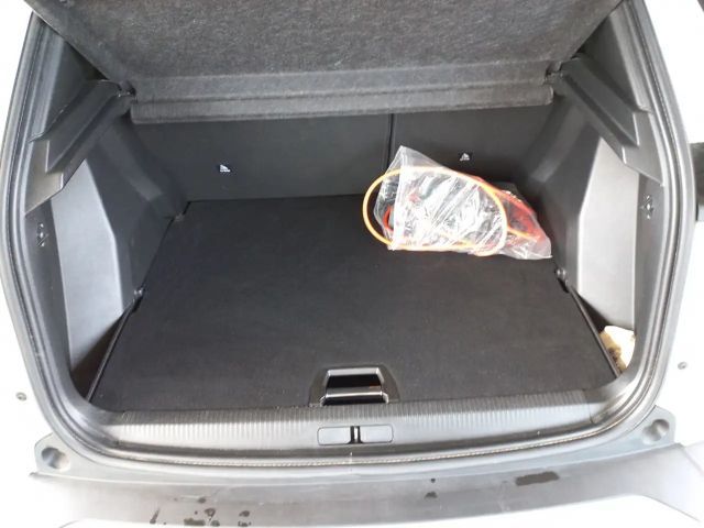 Peugeot E-2008 Allure Pack